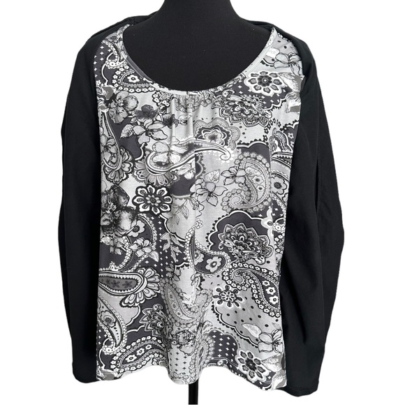 Denim & Company 2 in 1 black and white top. Women’s size XL - Picture 4 of 8